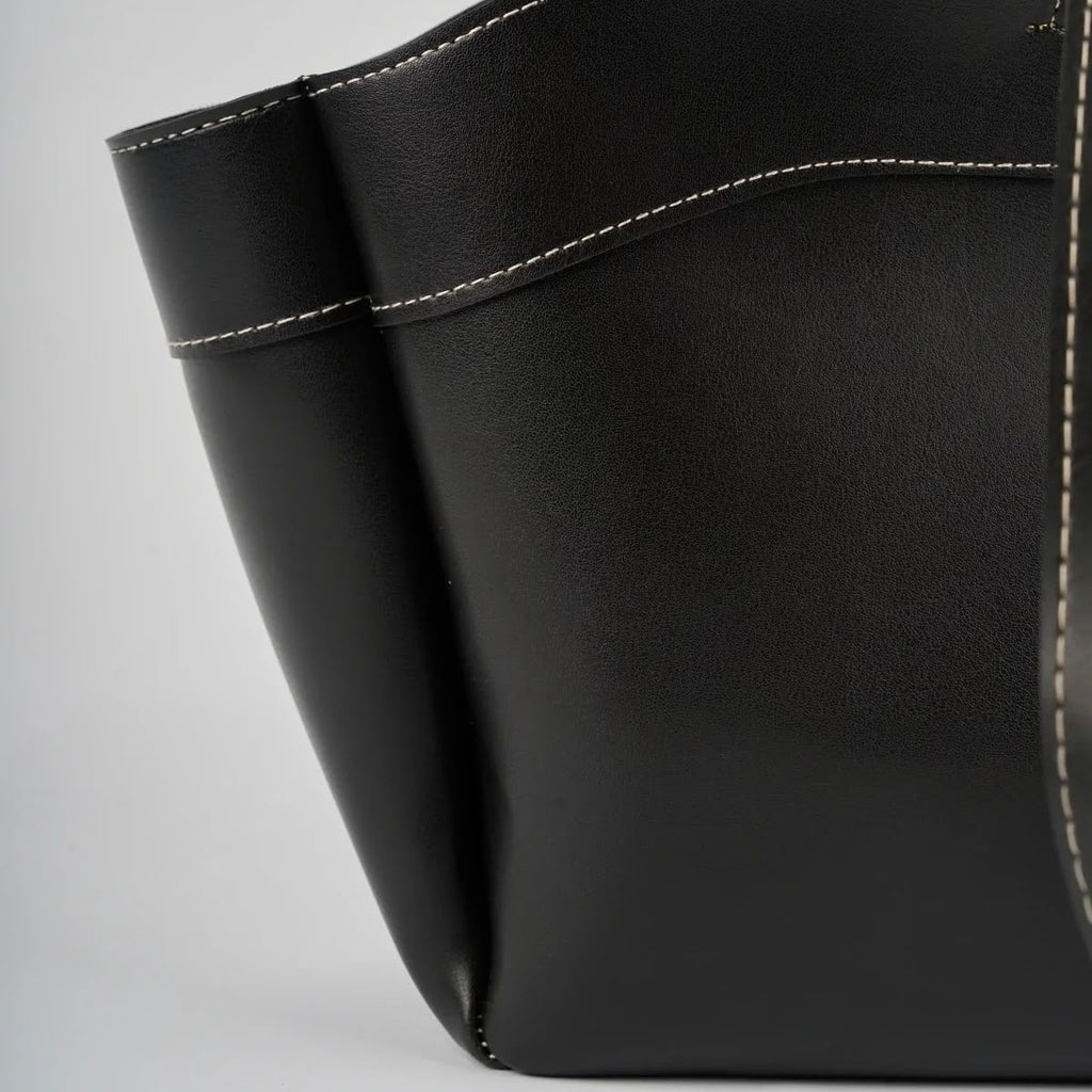 Arc - Black