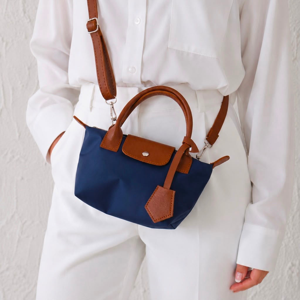 Sunday - Navy blue