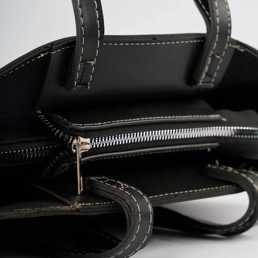 Arc - Black