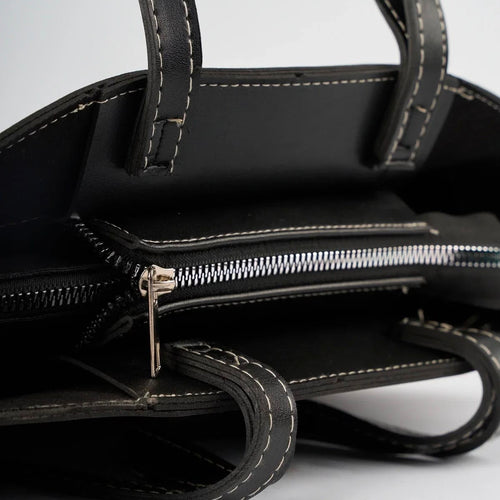 Arc - Black